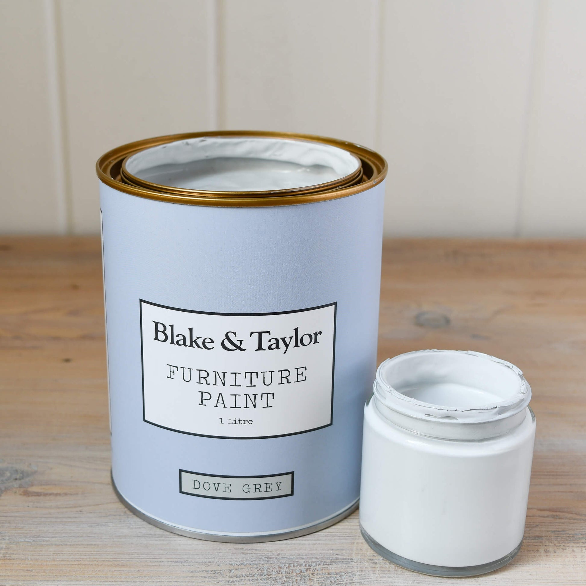 1 litre tin and 120ml pot of Blake & Taylor Dove Grey Chalk Furniture Paint