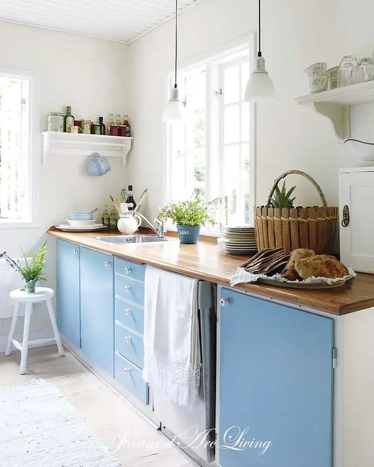 Jeanne d'Arc Living Magazine Issue 3 2026 - Blake & Taylor Chalk Furniture Paint