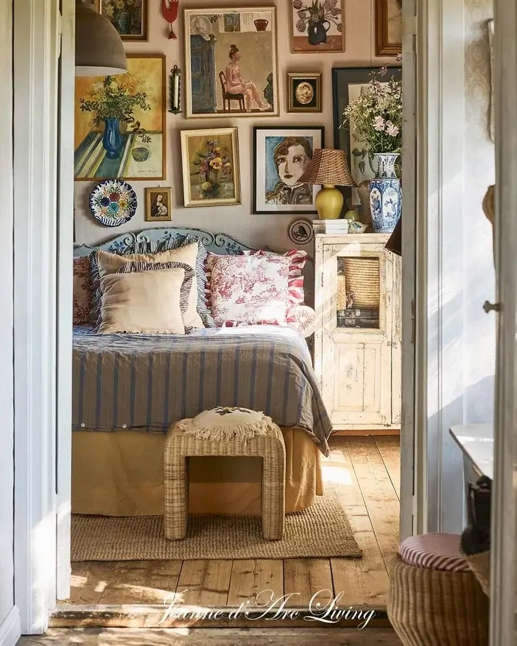 Jeanne d'Arc Living Magazine Issue 4 2026 - Blake & Taylor Chalk Furniture Paint