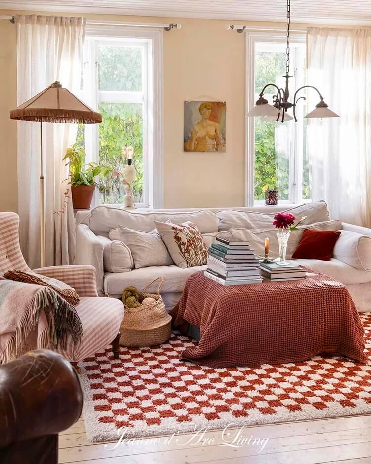 Jeanne d'Arc Living Magazine Issue 6 2026 - Blake & Taylor Chalk Furniture Paint