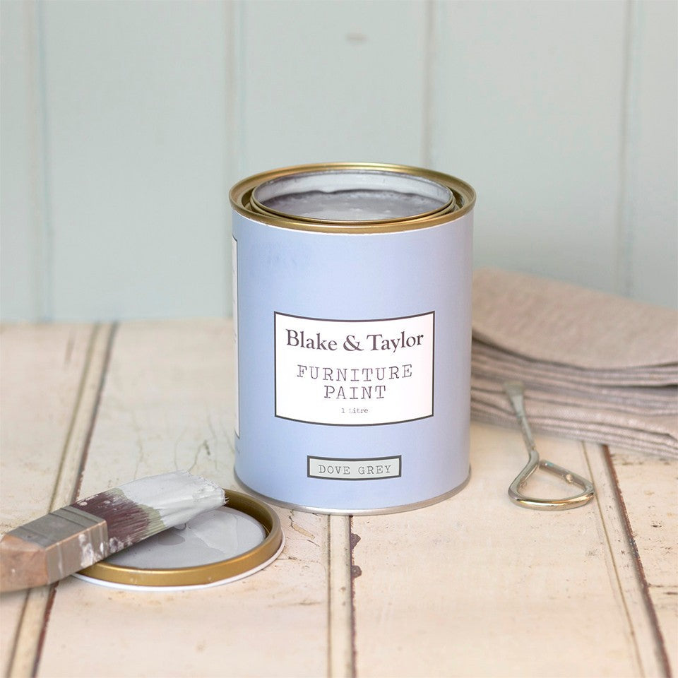 1 litre tin of Blake & Taylor Dove grey Chalk Furniture Paint
