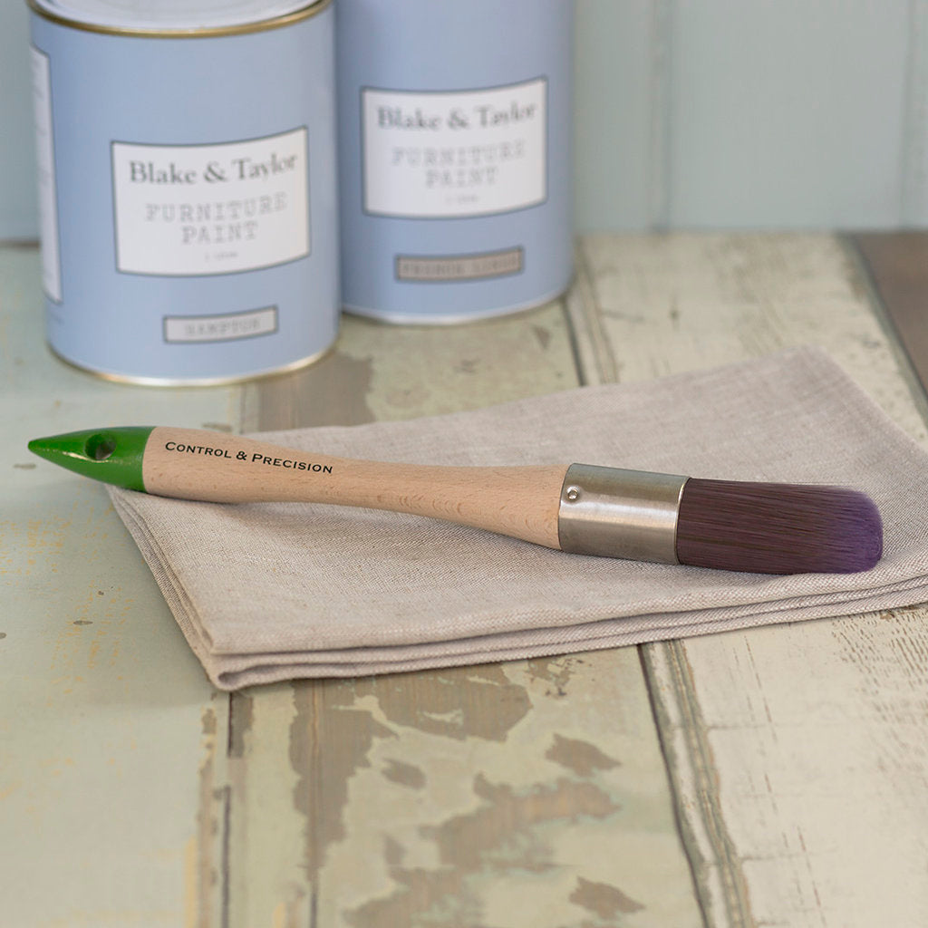 Round Synthetic Brush - Blake & Taylor Chalk Furniture Paint